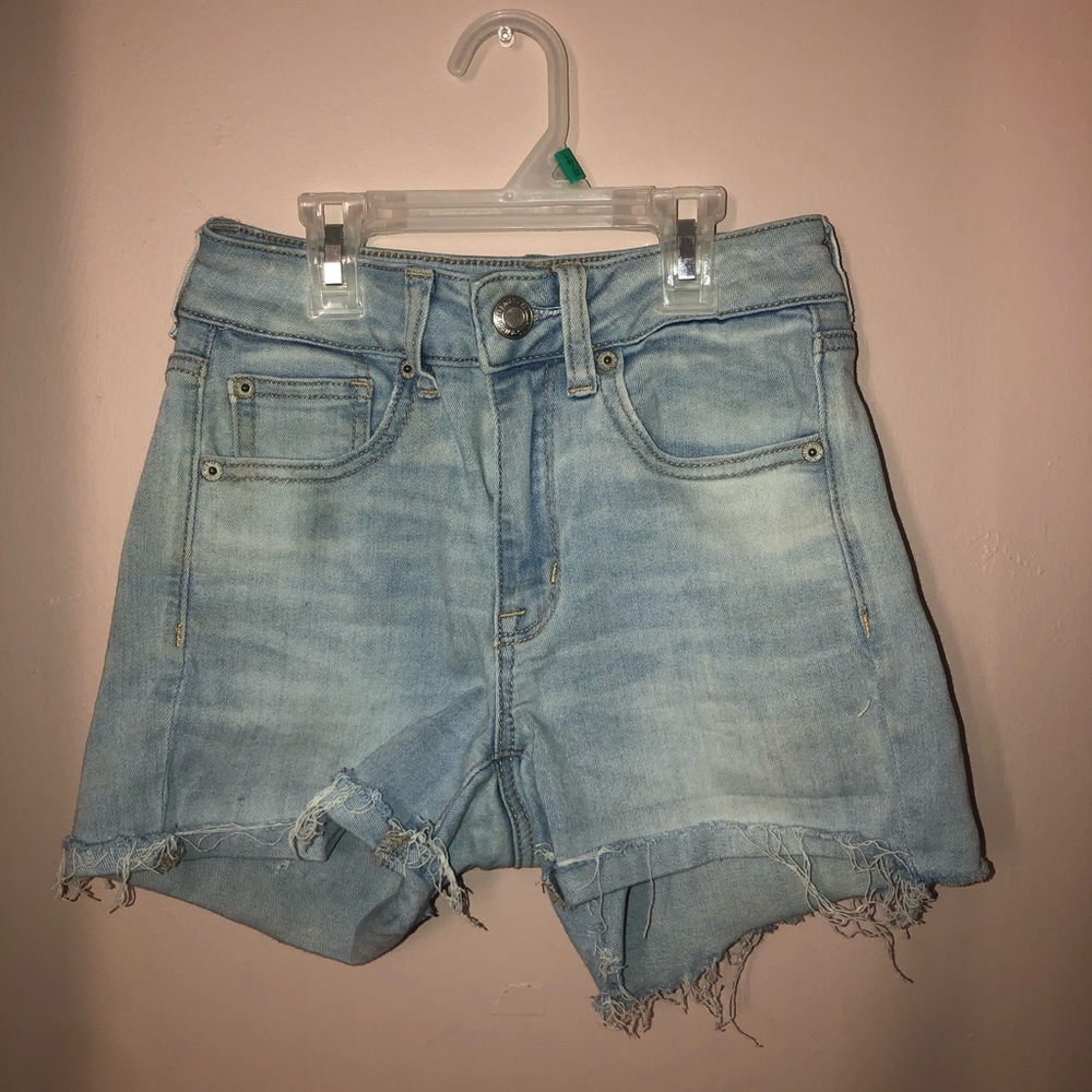 Light wash jean shorts